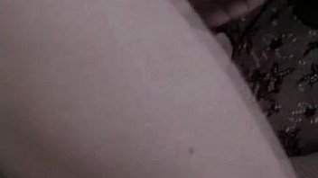 Nonton Milf Lives For The Music thumbnail