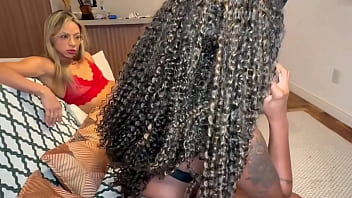 2 amigas com um fogo que vocês não imaginam