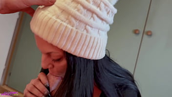 Her eyes tease him her sharp nails drive him wild – amateur wife blowjob