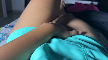 Soy tu sexy enfermera perrita ven aqui te ayudo con tus problemas de ereccion