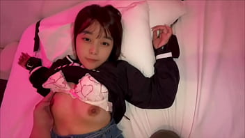 【カップルのラブホ映像】彼女の手足を縛ってお互いのえっちな汁が沢山でるsexをしてきました