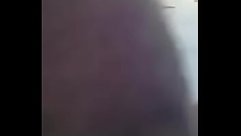 Gordito cae al piso de placer