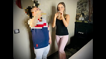 Rencontre avec un fan la suite demain en vidéo premium