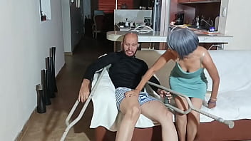 At home with my stepsister everything is more fun listening to her moans and how she swallows is a true goddess