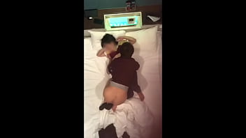 普段は大人しめの彼女はセックスになると喘ぎ声だけは大きなる。【素人】