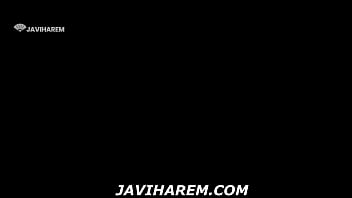 Comendo a empregada peituda com legendas