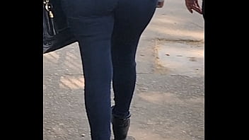 Rebolooou porque viu que eu tava filmando que delicinha