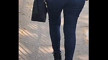 Rebolooou porque viu que eu tava filmando que delicinha