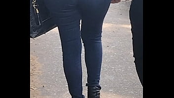 Rebolooou porque viu que eu tava filmando que delicinha