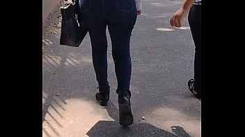 Rebolooou porque viu que eu tava filmando que delicinha