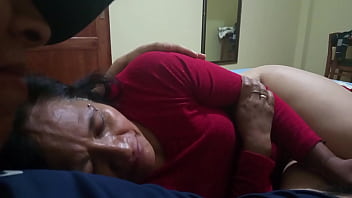 Otra vez con mi suegra le encanta tener sexo todo el dia conmigo es toda una puta Otra vez con mi suegra le encanta tener sexo todo el dia conmigo es toda una puta