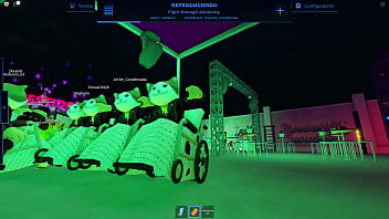 Cheating bitch gets nudes uploaded