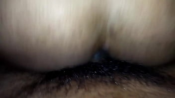 Fudendo gosto na balada esse puto chamei ele pro canto e meti a rola no seu rabo no pêlo