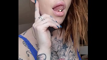 Un bon samedi à vous tous et un cadeau pour vous mes amours pleins de