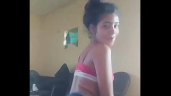 Julia moreninha gostosa rebolando Julia moreninha gostosa rebolando