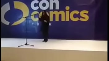 Furro le cánta a su papi scar