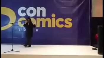 Furro le cánta a su papi scar