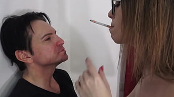 Giantess ashtray hand over mouth