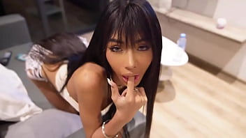 About to drop this gem#ladyboy #hottestladyboy #trans #transporn #blowjob #cim #manyvids