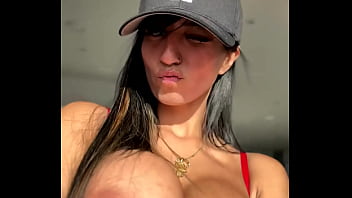 Squeeze mine like this