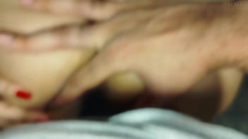 Mc akira dando o cuzinho gostoso até ganhar por chupando em seguida