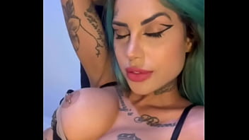 Tati Zaqui Com Peitao Gostoso thumbnail