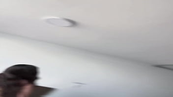 Cavalona branquinha da buceta rosada