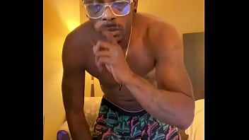 Pull your pants down down it’s going down and i’m a lay you down