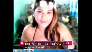 Presentacion de chica web cam en el canal