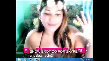 Presentacion de chica web cam en el canal