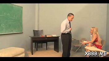 Girl 's honey pot wants sex