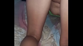 Folla al mejor amigo asta quedar embarazada cornudo trabaja sin descansar