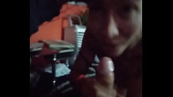 Mamando toda la verga