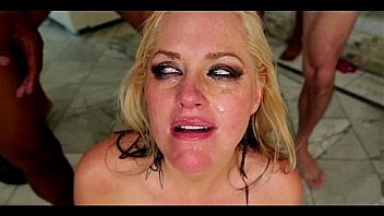 Sloppy pov dick sucking 098