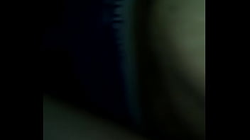 Te muestro mis nalgas profundamente