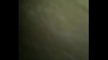 Te muestro mis nalgas profundamente