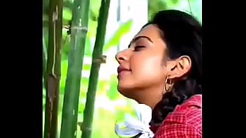 Watch that sexy hot throat