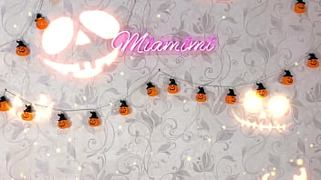 Role halloween treats by cheerleader mia mimi