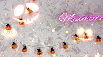 Role halloween treats by cheerleader mia mimi