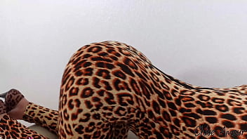 Kitty wants you to play with her pussy chloe amour