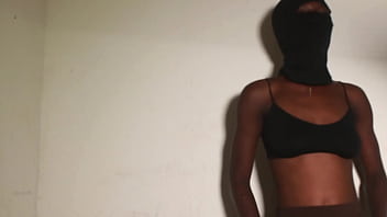 I can squiz your cock with this small ass