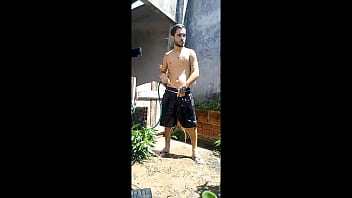 Banho De Mangueira thumbnail