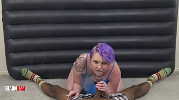 Smoking cigs on shaundamxxx big black cock