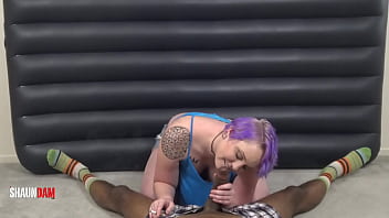 Smoking cigs on shaundamxxx big black cock