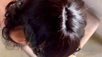 Fodendo a buceta da meia irmã ao por do sol