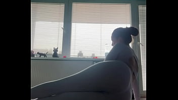 Flexible milf morning stretch