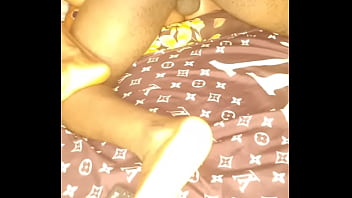 I make her cum twice while my dick is inside her