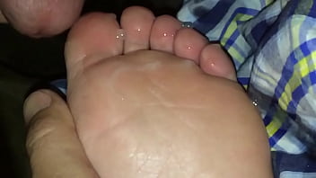 Cum on wife’s hot soles