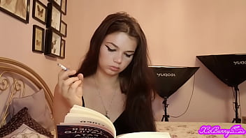 Mistress Xo Bunny Thick Layna Brunette With Green Eyes Smokes While Ignoring You Unworthy Slave thumbnail