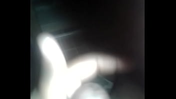 Masturbando até gozar e muito